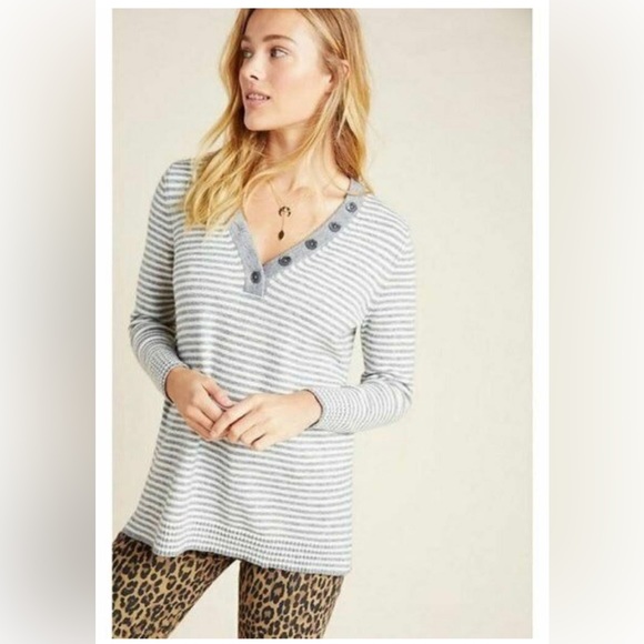 ANTHROPOLOGIE Serena V-Neck Sweater . - Picture 2 of 8